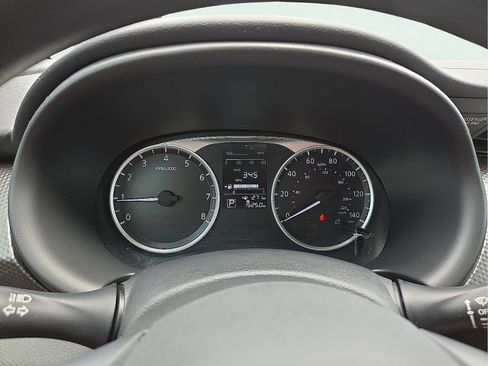 Used 2020 Nissan Kicks S FWD image 23
