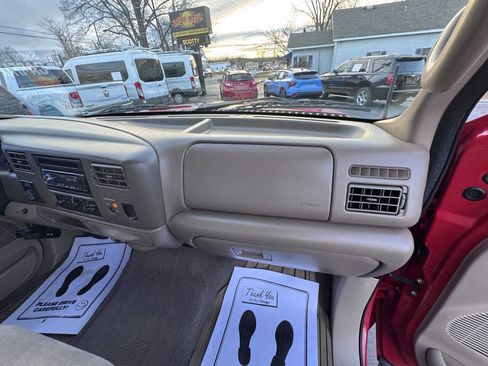 Used 2000 Ford F250 XLT image 46
