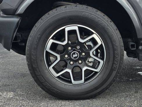 Certified 2024 Ford Bronco Outer Banks AWD/4WD image 9