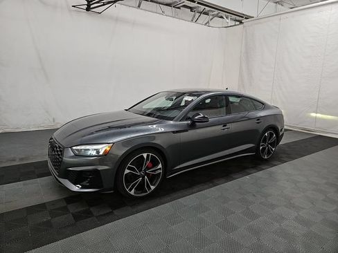 Used 2025 Audi S5 Prestige AWD/4WD image 2