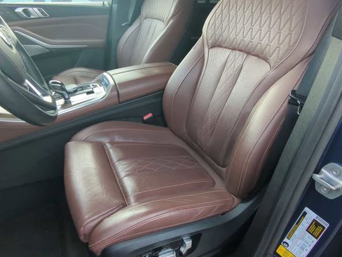 Used 2019 BMW X5 xDrive50i image 16