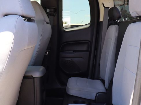 Used 2016 GMC Canyon W/T w/ Convenience Package RWD image 33