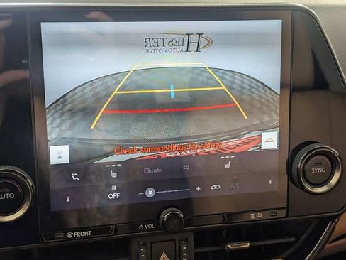 Used 2024 Lexus NX 250 FWD w/ Towing Package (2000 Lbs) image 19