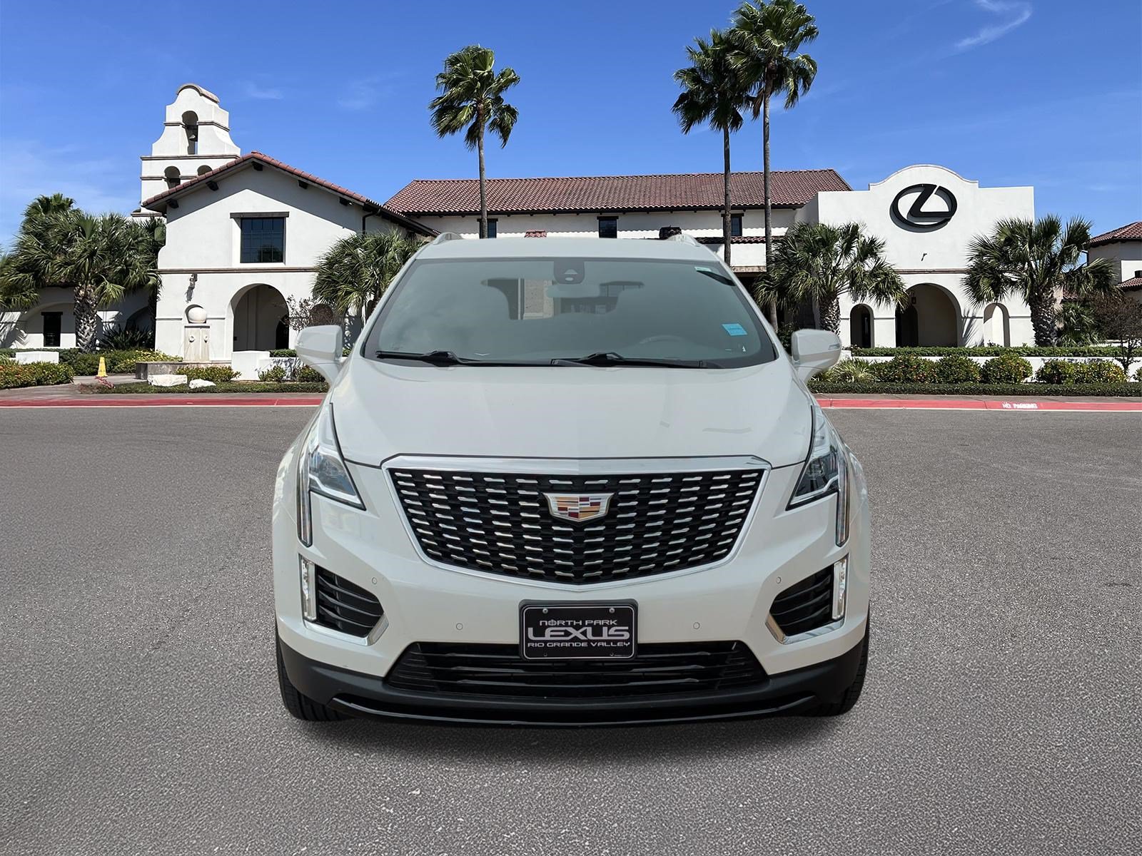 Used 2023 Cadillac XT5 Luxury FWD image 6