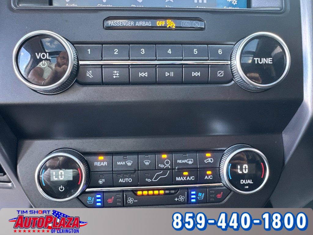 Used 2019 Ford Expedition Platinum AWD/4WD image 24