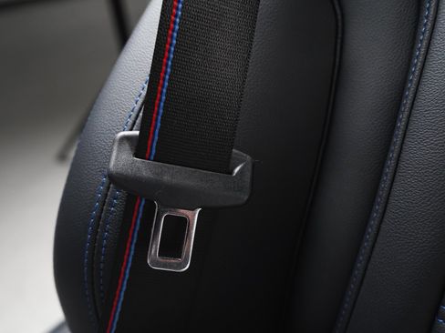 Used 2024 BMW M2 w/ Lighting Package RWD image 87