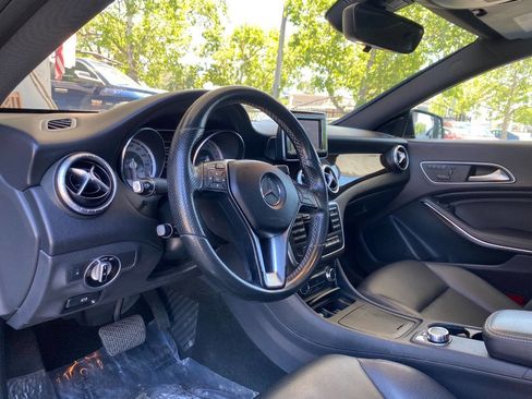 Used 2014 Mercedes-Benz CLA 250 4MATIC image 13
