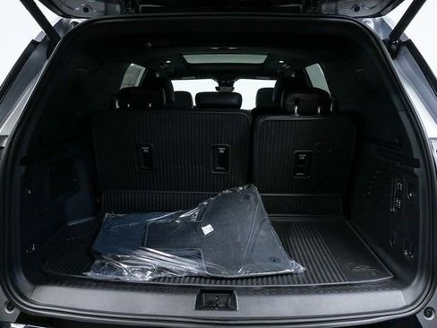 New 2026 Chevrolet Traverse RS w/ LPO, Floor Liner Package image 28