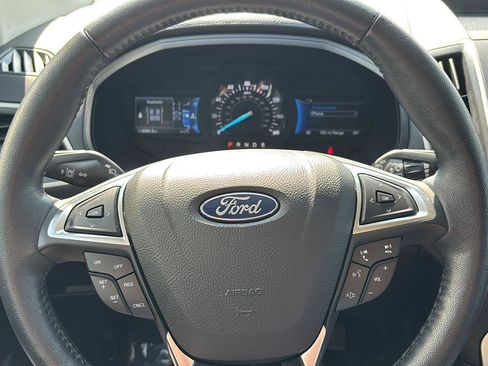 Used 2023 Ford Edge SEL w/ Convenience Package AWD/4WD image 16