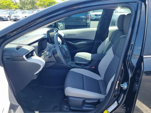 Used 2023 Toyota Corolla LE w/ LE Premium Package FWD image 17