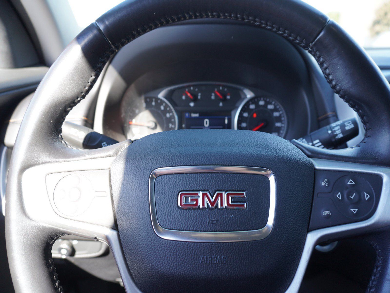 Used 2019 GMC Terrain SLE w/ Driver Convenience Package FWD image 22