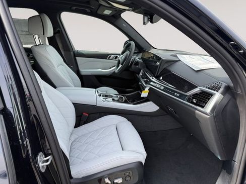 New 2026 BMW X5 xDrive50e AWD/4WD image 15