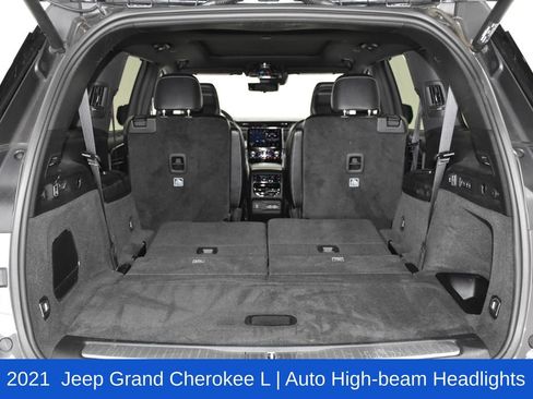 Used 2021 Jeep Grand Cherokee L Overland w/ Advanced Protech Group III image 32