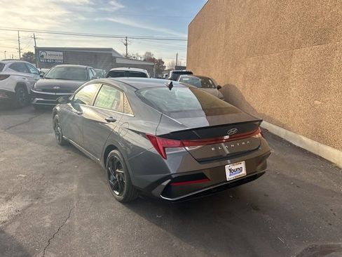 New 2026 Hyundai Elantra SEL Sport image 7