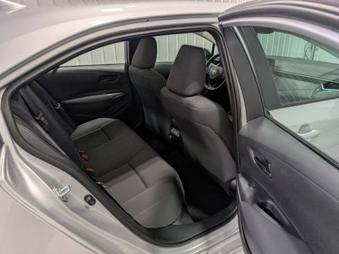 Used 2025 Toyota Corolla LE image 25