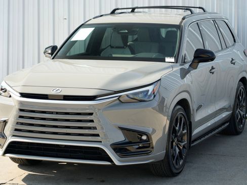 Used 2024 Lexus TX 500h AWD w/ Technology Package image 52