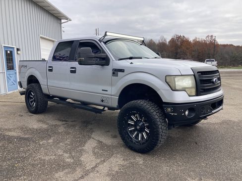 Used 2013 Ford F150 XLT w/ Luxury Equipment Group image 4