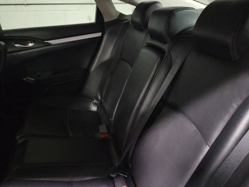 Used 2020 Honda Civic EX-L image 9