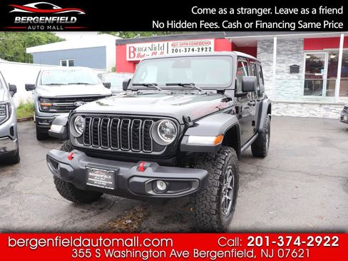 Used 2026 Jeep Wrangler Unlimited Rubicon AWD/4WD image 1