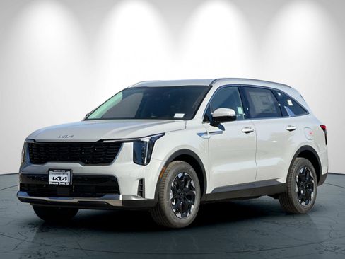New 2026 Kia Sorento S image 8