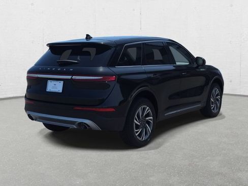 Used 2024 Lincoln Corsair AWD w/ Equipment Group 101A image 5