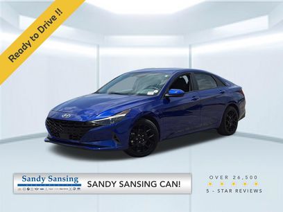 Used 2023 Hyundai Elantra SEL w/ Convenience Package