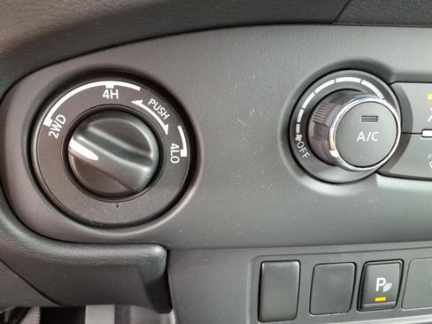 Used 2023 Nissan Frontier S w/ Technology Package image 23