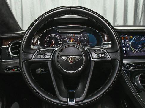 Used 2020 Bentley Continental GT AWD/4WD image 32