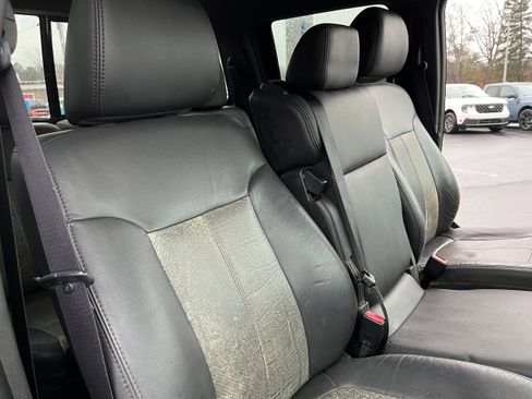 Used 2011 Ford F350 Lariat w/ Lariat Interior Pkg image 18