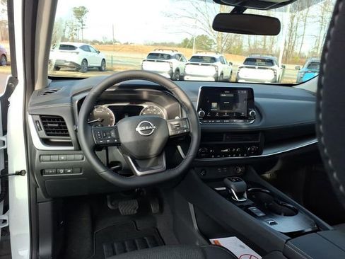 New 2026 Nissan Rogue SV w/ Cold Weather Package image 10