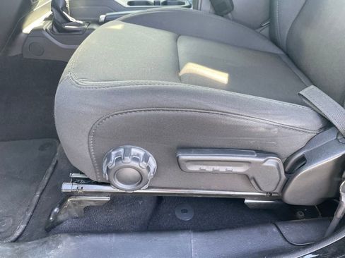 Used 2021 Jeep Wrangler Unlimited Sport image 11