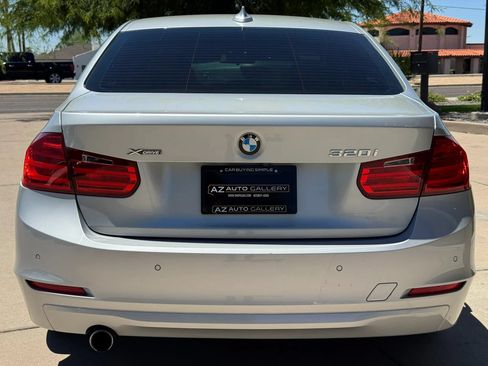 Used 2014 BMW 320i xDrive Sedan AWD/4WD image 7
