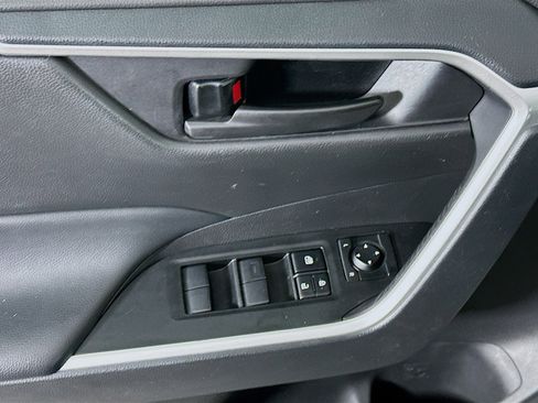 Used 2024 Toyota RAV4 LE image 15