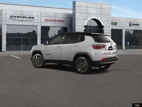 New 2026 Jeep Compass Limited image 4