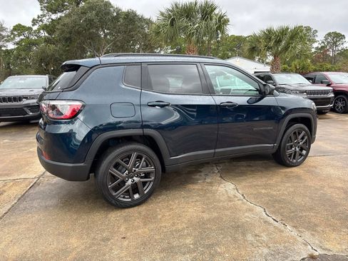 New 2026 Jeep Compass Latitude AWD/4WD image 3