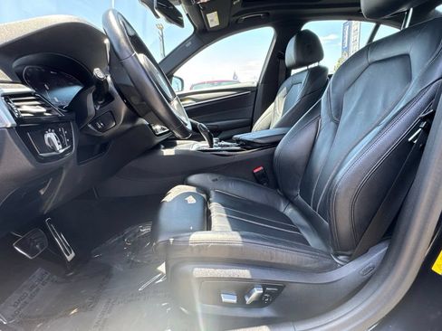 Used 2023 BMW 530e w/ M Sport Package RWD image 25