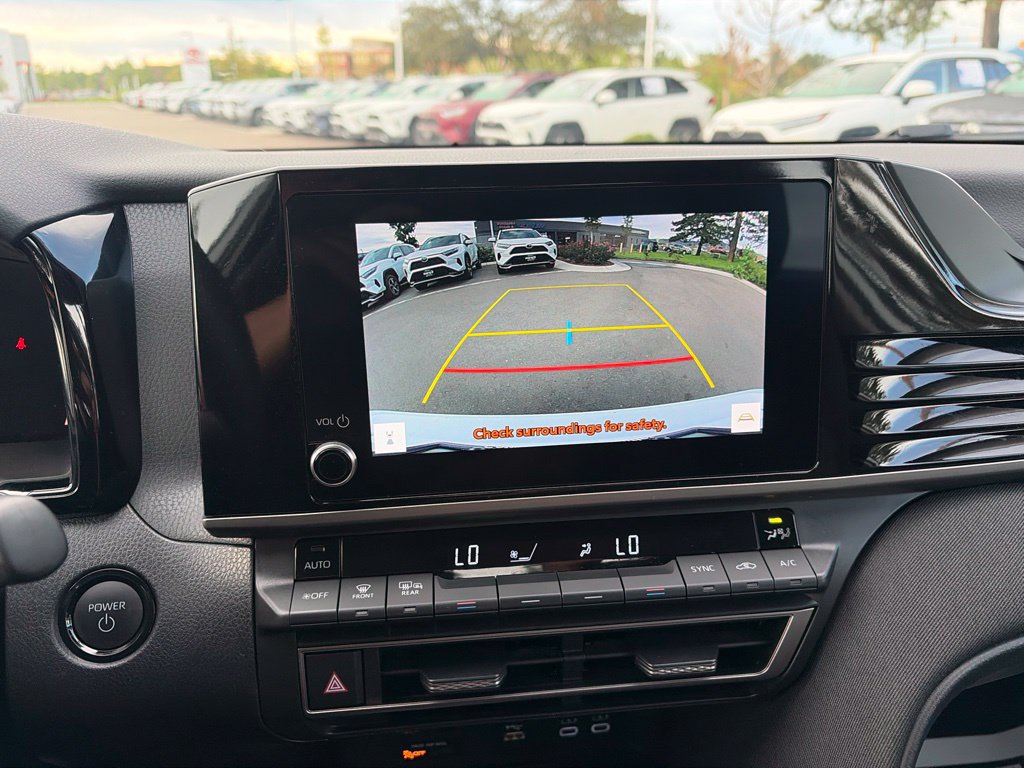 Used 2025 Toyota Camry LE FWD image 27
