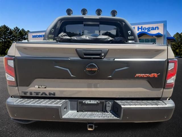 Used 2021 Nissan Titan PRO-4X w/ Pro-4x Convenience Package AWD/4WD image 14