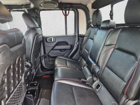 Used 2020 Jeep Gladiator Rubicon AWD/4WD image 19