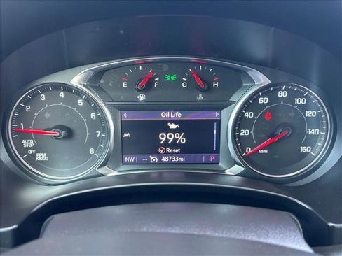 Used 2023 GMC Terrain SLT image 11