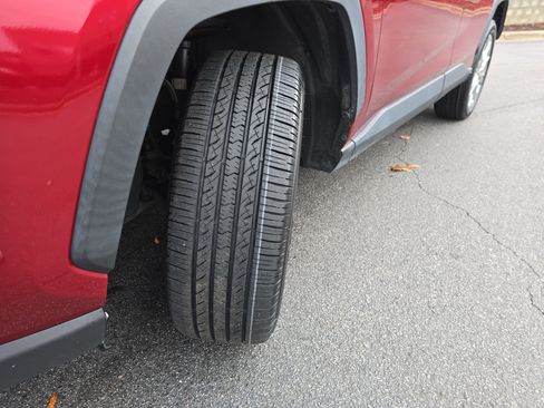 Certified 2022 Toyota RAV4 XLE Premium image 32