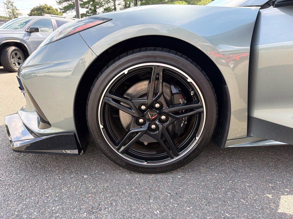 Used 2023 Chevrolet Corvette Stingray Preferred Cpe w/ Z51 Performance Package RWD image 24