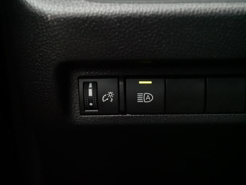 Certified 2025 Toyota RAV4 XLE w/ Convenience Package image 27