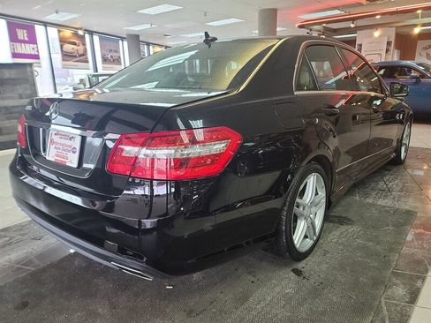 Used 2011 Mercedes-Benz E 350 Sedan image 5