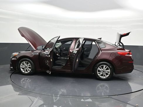 Used 2019 Kia Optima LX image 33