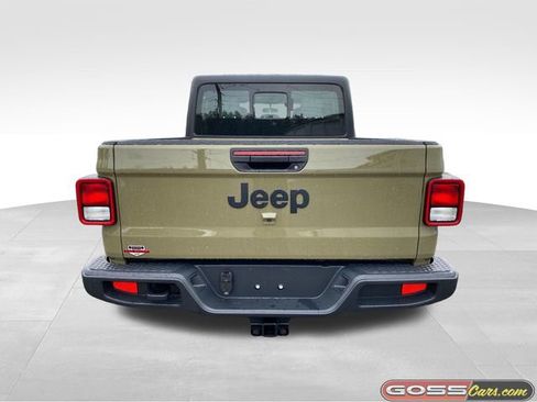 New 2026 Jeep Gladiator Sport image 4