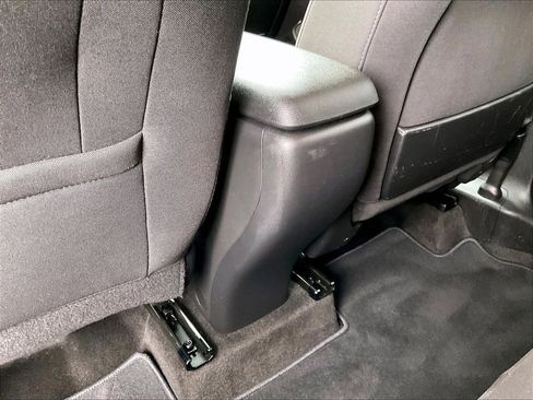 Used 2023 Chevrolet TrailBlazer LT FWD image 26