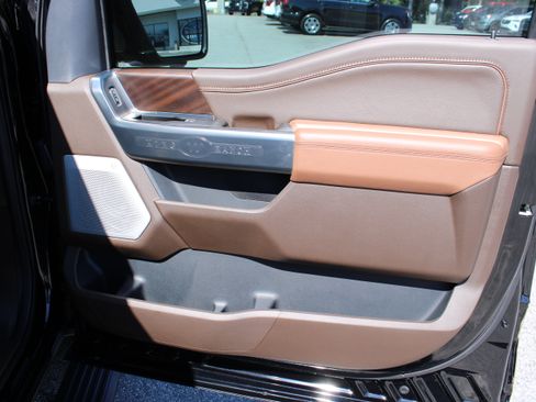 Used 2025 Ford F150 King Ranch AWD/4WD image 16