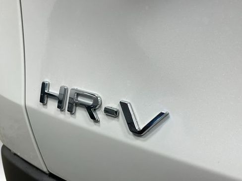 New 2026 Honda HR-V LX image 6