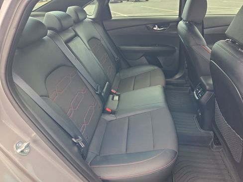Used 2024 Kia Forte GT FWD image 33